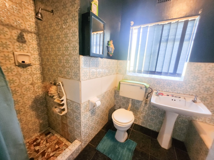 4 Bedroom Property for Sale in Stilfontein Ext 4 North West